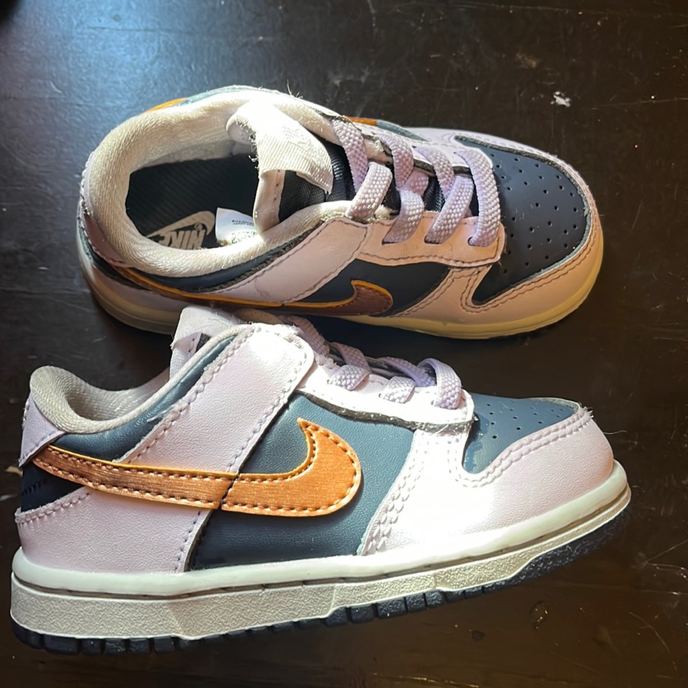 Thunder Blue/Metallic Copper swoosh  toddler shoes